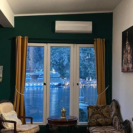 Asija Apartment Kotor Bagian luar foto