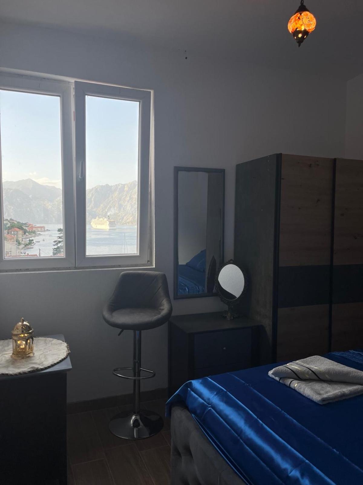 Asija Apartment Kotor Bagian luar foto